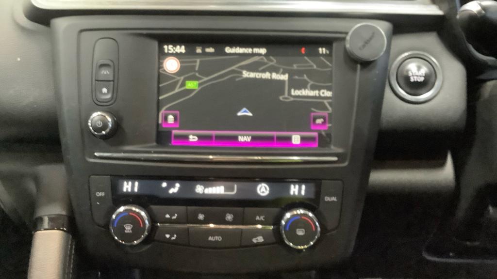 Renault Kadjar 1.2 TCe Dynamique S Nav SUV 5dr Petrol Manual Euro 6 (s/s) (130 ps)