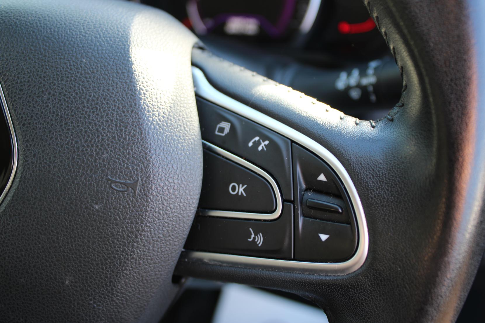 Renault Kadjar 1.2 TCe Dynamique S Nav SUV 5dr Petrol Manual Euro 6 (s/s) (130 ps)