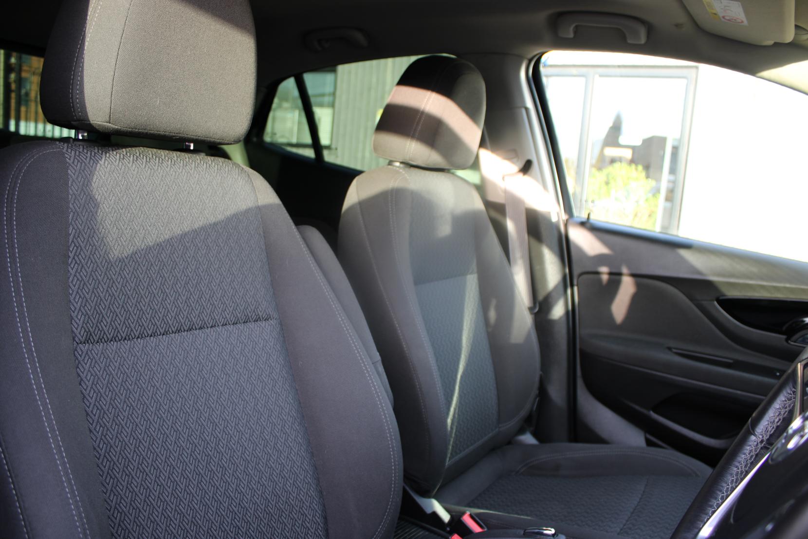 Vauxhall Mokka X 1.6i Active SUV 5dr Petrol Manual Euro 6 (s/s) (115 ps)