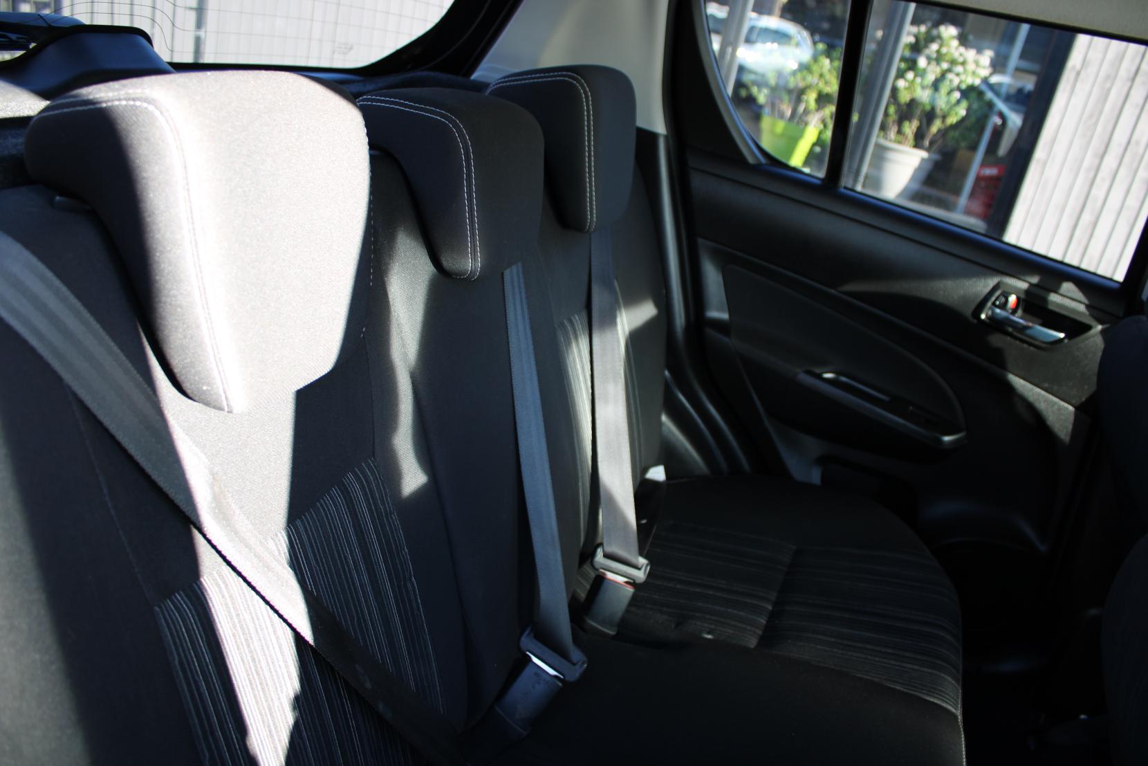 Suzuki Swift 1.2 SZ-L Hatchback 5dr Petrol Manual Euro 6 (94 ps)