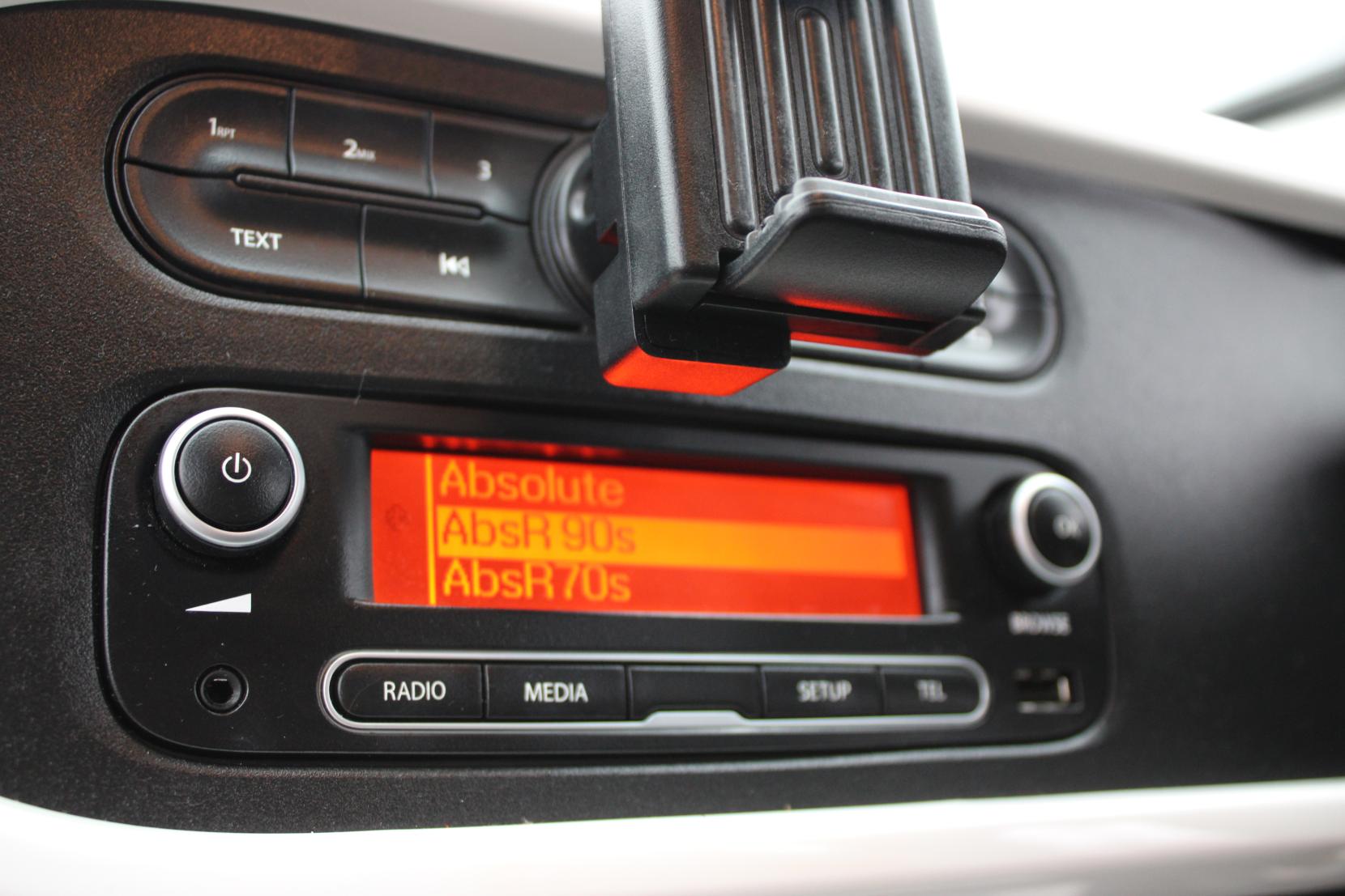 Renault Twingo 1.0 SCe Play Hatchback 5dr Petrol Manual Euro 6 (70 ps)