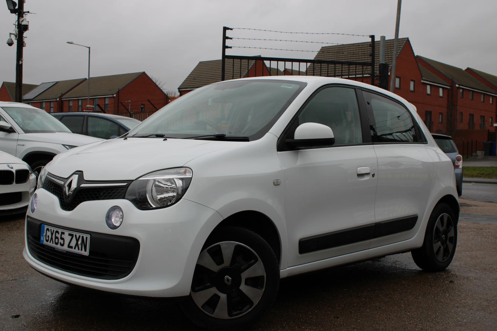 Renault Twingo 1.0 SCe Play Hatchback 5dr Petrol Manual Euro 6 (70 ps)