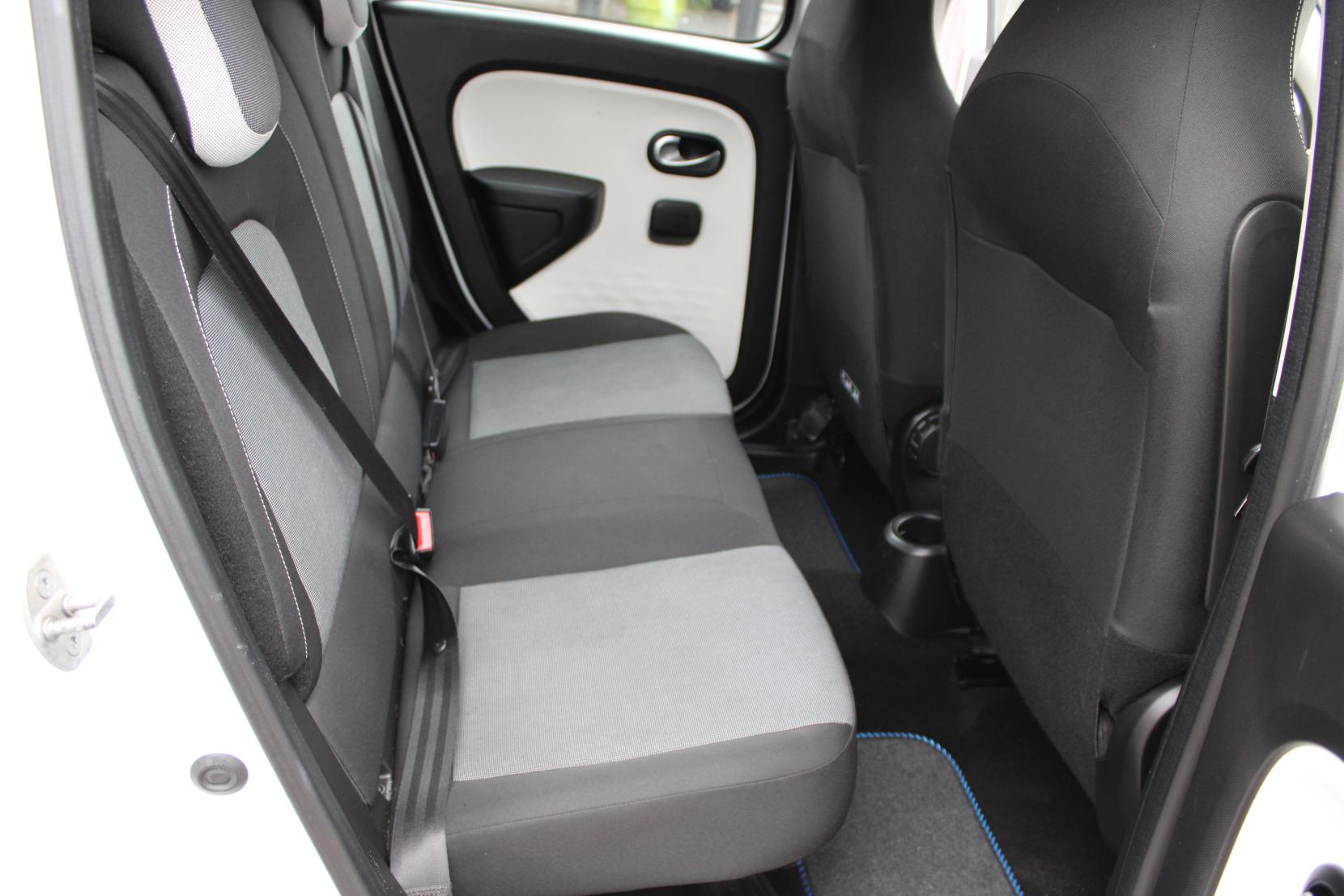 Renault Twingo 1.0 SCe Play Hatchback 5dr Petrol Manual Euro 6 (70 ps)