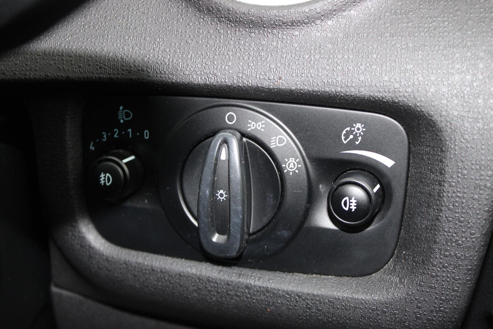 Ford Fiesta 1.0T EcoBoost Titanium Hatchback 5dr Petrol Manual Euro 6 (s/s) (125 ps)