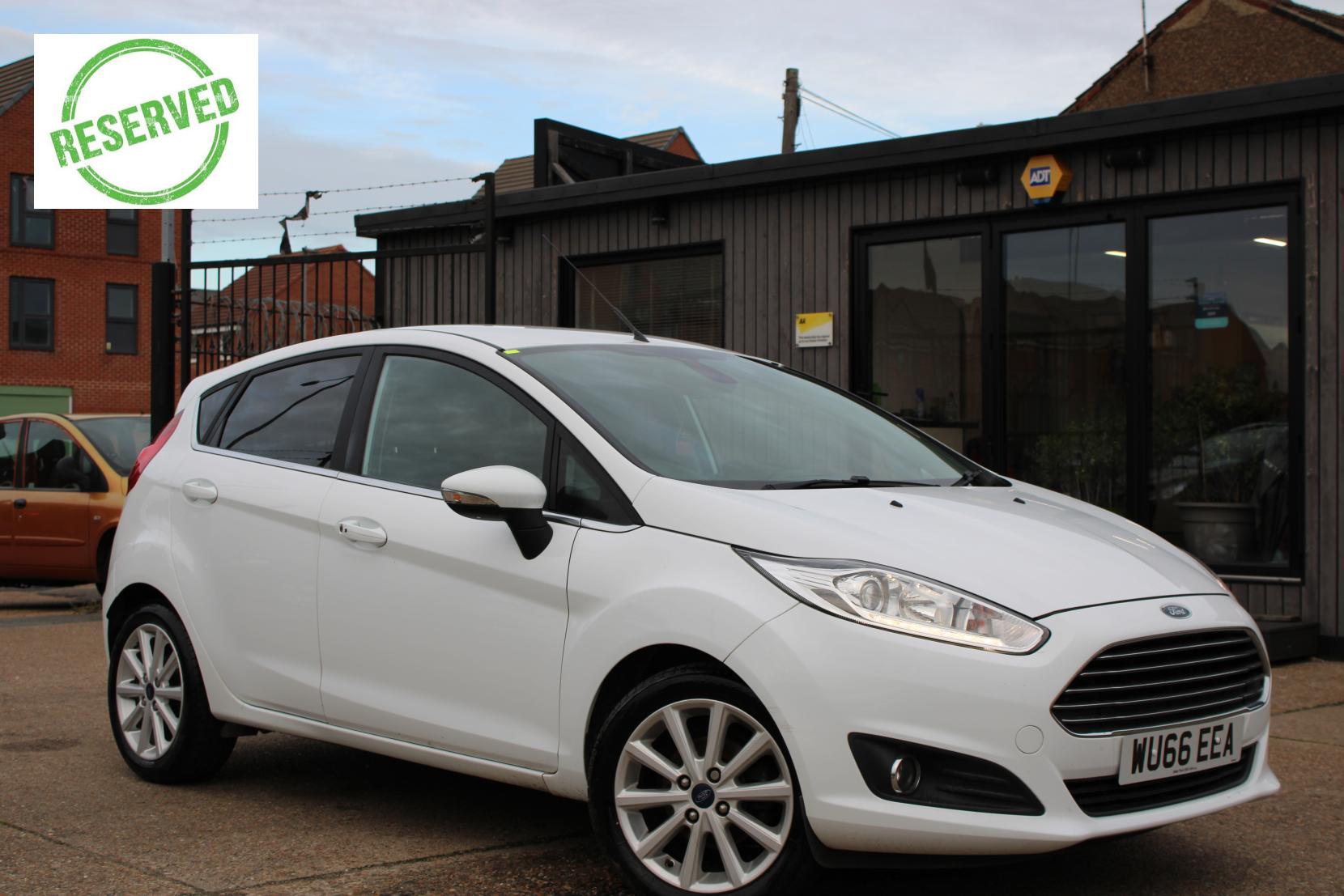 Ford Fiesta 1.0T EcoBoost Titanium Hatchback 5dr Petrol Manual Euro 6 (s/s) (125 ps)