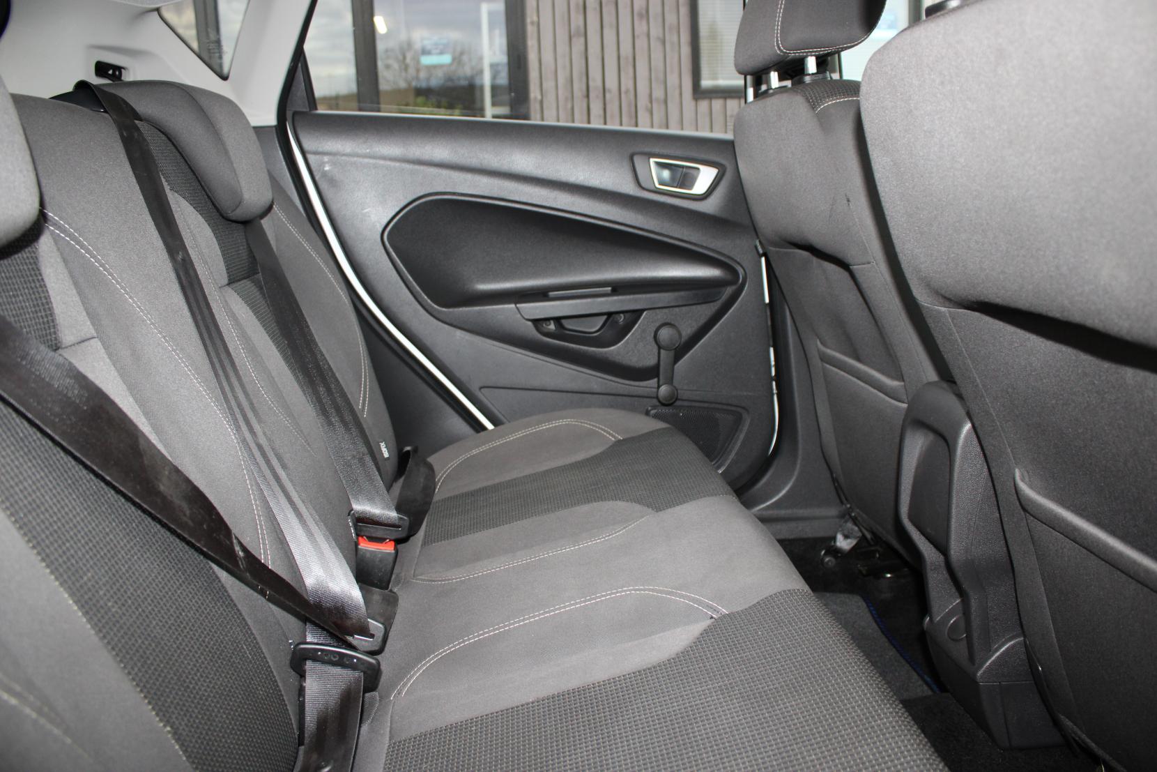 Ford Fiesta 1.0T EcoBoost Titanium Hatchback 5dr Petrol Manual Euro 6 (s/s) (125 ps)