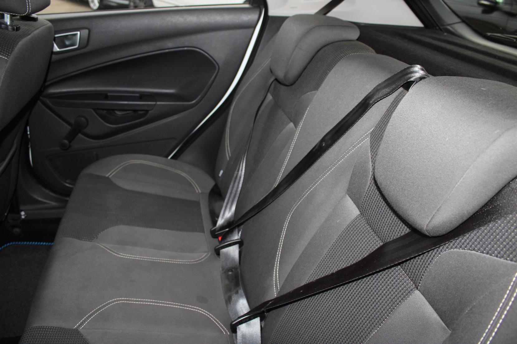 Ford Fiesta 1.0T EcoBoost Titanium Hatchback 5dr Petrol Manual Euro 6 (s/s) (125 ps)