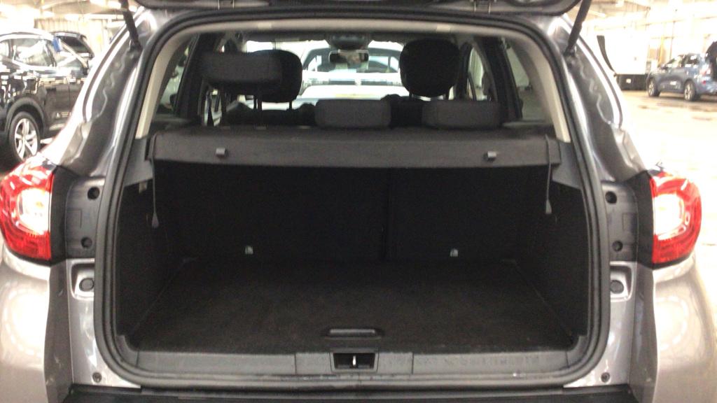 Renault Captur 1.5 dCi ENERGY Dynamique S Nav SUV 5dr Diesel Auto Euro 6 (s/s) (90 ps)