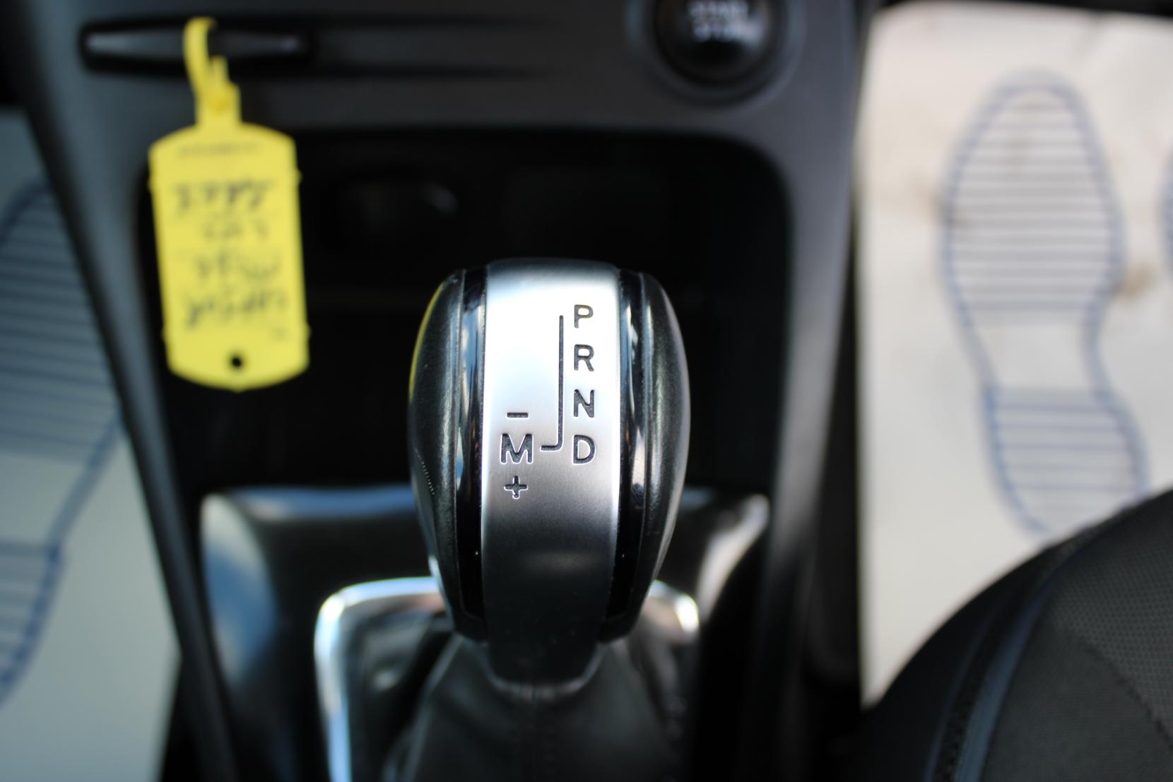 Renault Captur 1.5 dCi ENERGY Dynamique S Nav SUV 5dr Diesel Auto Euro 6 (s/s) (90 ps)