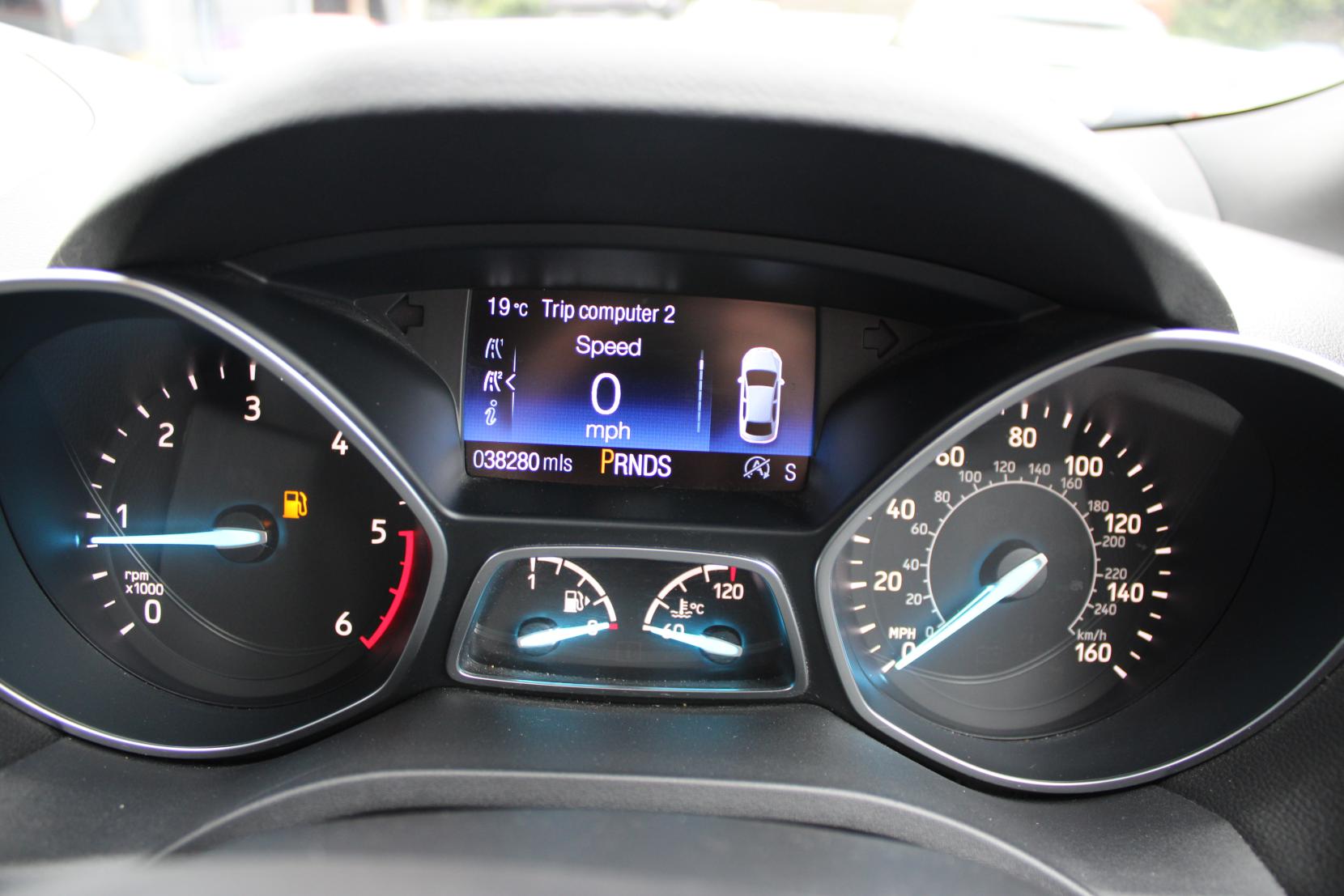 Ford Kuga 2.0 TDCi EcoBlue ST-Line Edition SUV 5dr Diesel Powershift Euro 6 (120 ps)