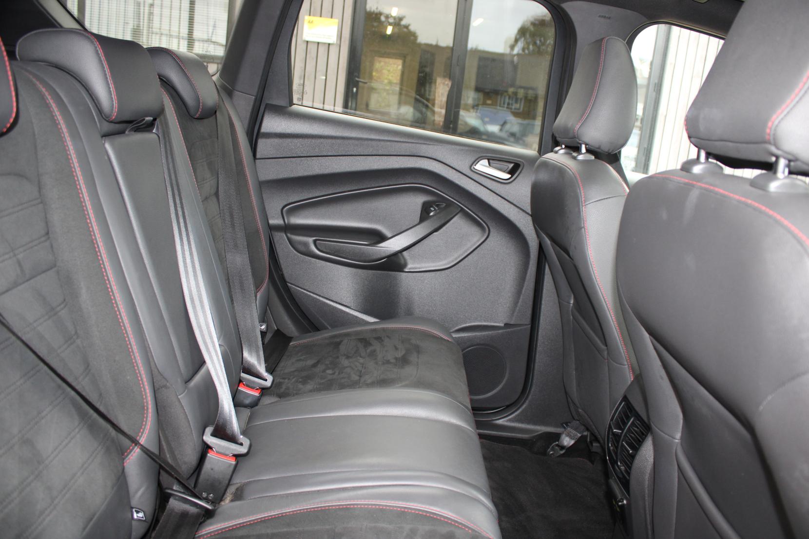 Ford Kuga 2.0 TDCi EcoBlue ST-Line Edition SUV 5dr Diesel Powershift Euro 6 (120 ps)
