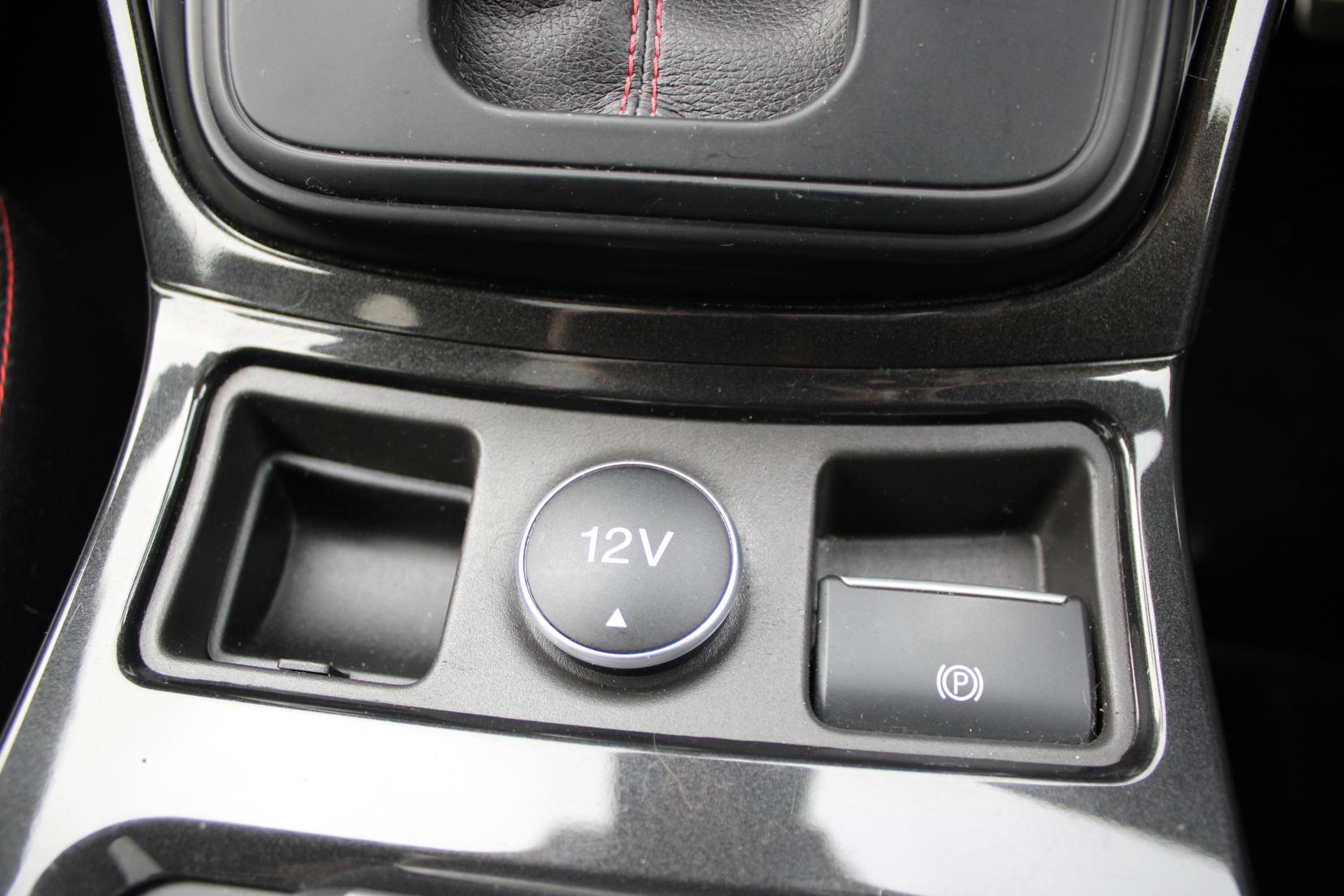 Ford Kuga 2.0 TDCi EcoBlue ST-Line Edition SUV 5dr Diesel Powershift Euro 6 (120 ps)