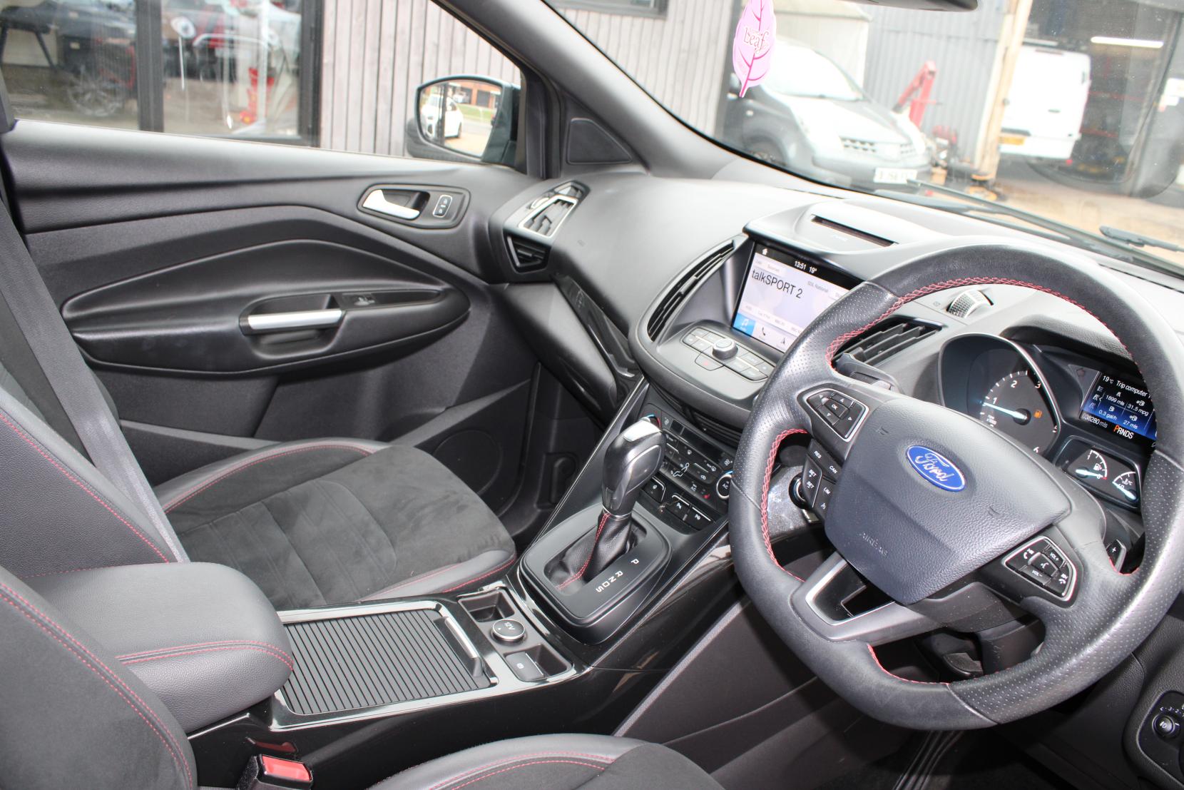 Ford Kuga 2.0 TDCi EcoBlue ST-Line Edition SUV 5dr Diesel Powershift Euro 6 (120 ps)