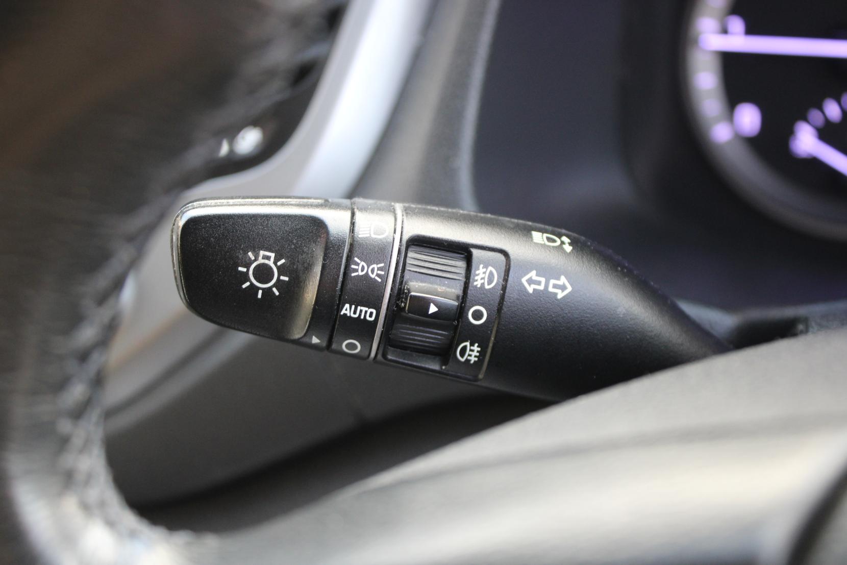 Hyundai TUCSON 1.7 CRDi Blue Drive SE SUV 5dr Diesel Manual Euro 6 (s/s) (116 ps)