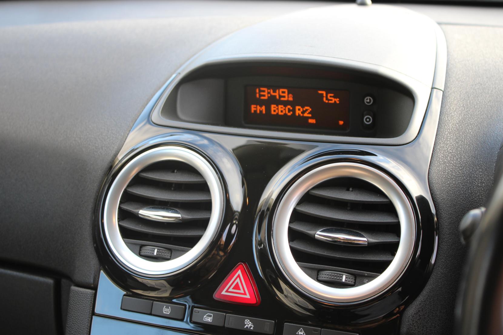 Vauxhall Corsa 1.6T 16V VXR Hatchback 3dr Petrol Manual Euro 5 (192 ps)