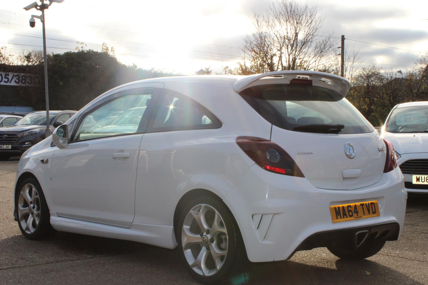 Vauxhall Corsa 1.6T 16V VXR Hatchback 3dr Petrol Manual Euro 5 (192 ps)