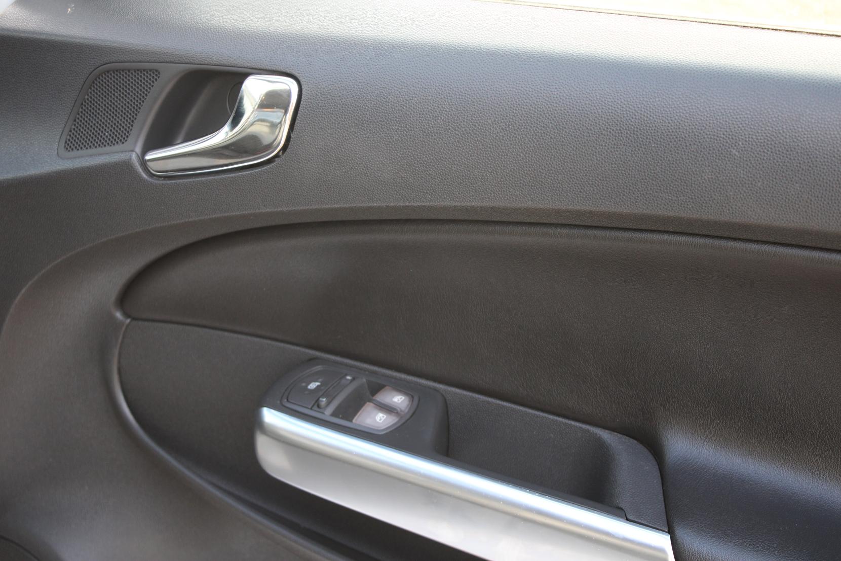 Vauxhall Corsa 1.6T 16V VXR Hatchback 3dr Petrol Manual Euro 5 (192 ps)