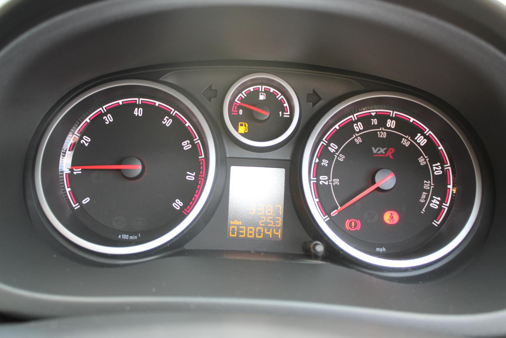 Vauxhall Corsa 1.6T 16V VXR Hatchback 3dr Petrol Manual Euro 5 (192 ps)