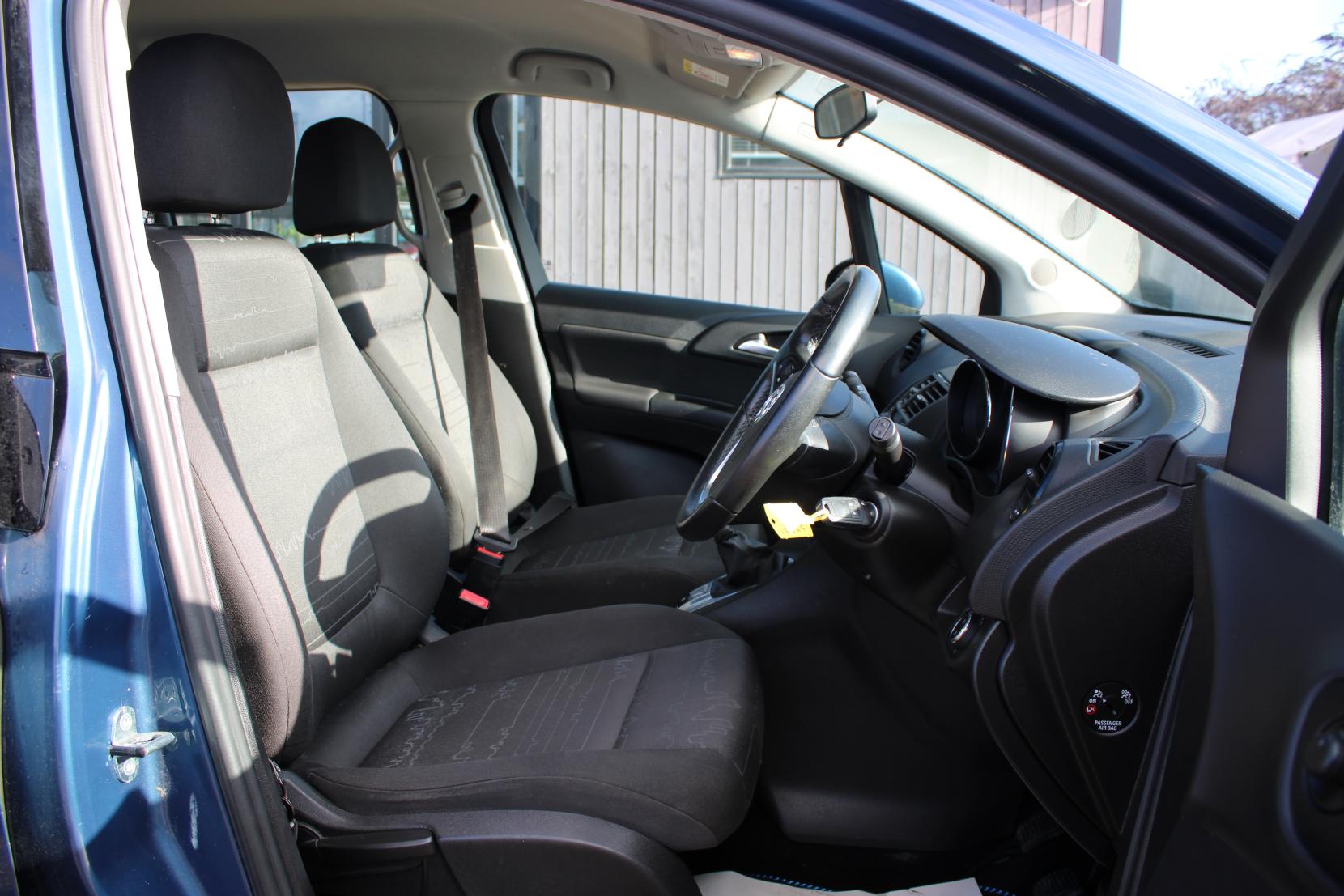 Vauxhall Meriva 1.4i Life MPV 5dr Petrol Manual Euro 6 (100 ps)