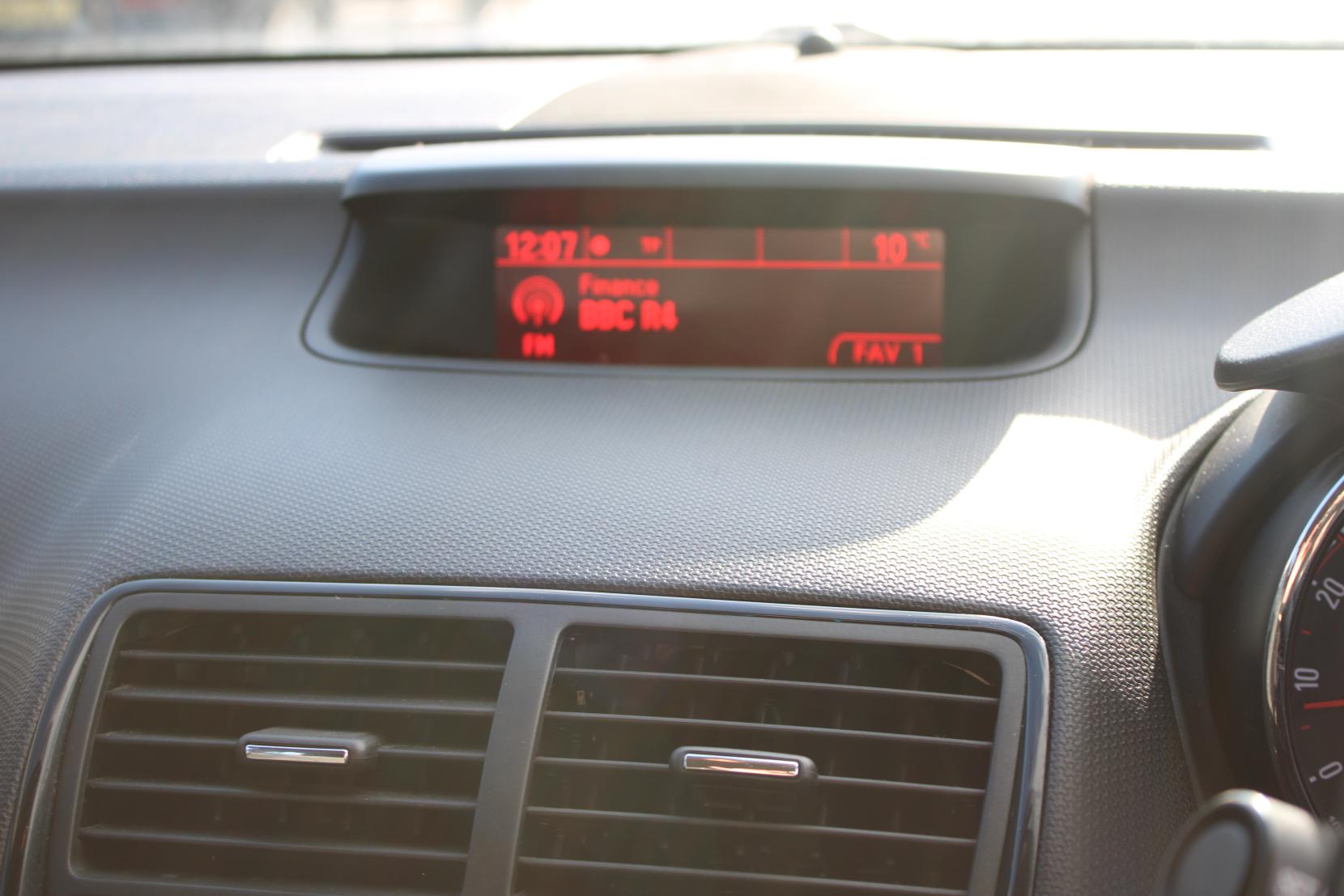 Vauxhall Meriva 1.4i Life MPV 5dr Petrol Manual Euro 6 (100 ps)