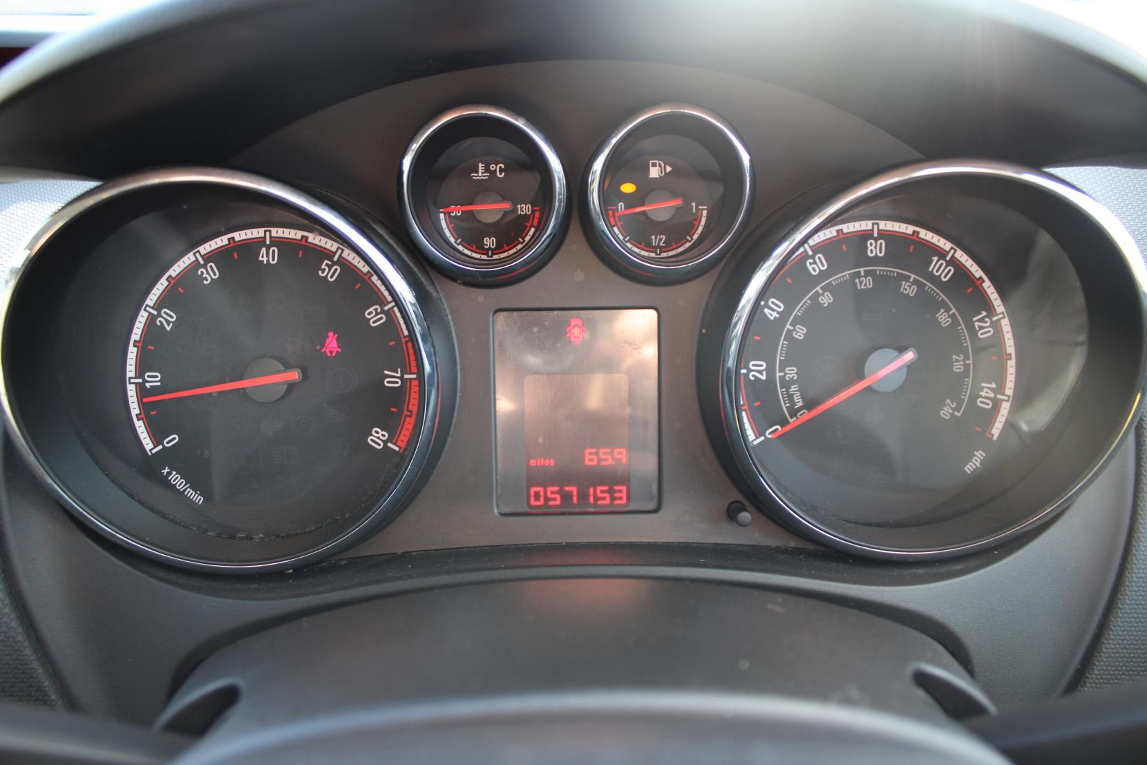 Vauxhall Meriva 1.4i Life MPV 5dr Petrol Manual Euro 6 (100 ps)