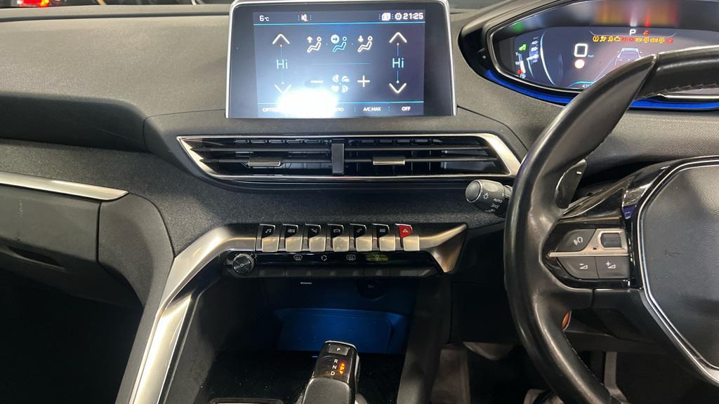 Peugeot 5008 1.2 PureTech GPF Allure SUV 5dr Petrol EAT Euro 6 (s/s) (130 ps)