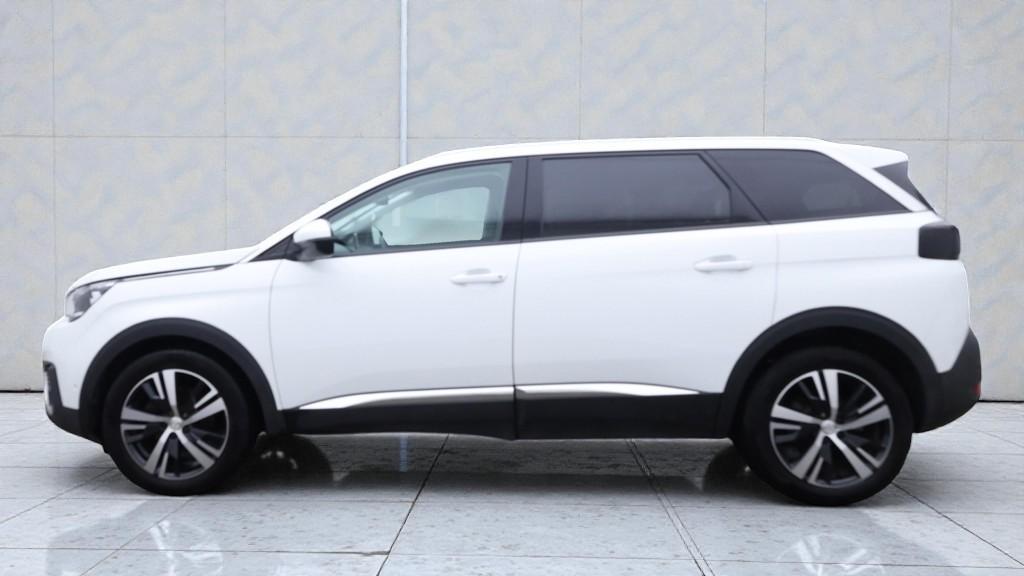 Peugeot 5008 1.2 PureTech GPF Allure SUV 5dr Petrol EAT Euro 6 (s/s) (130 ps)