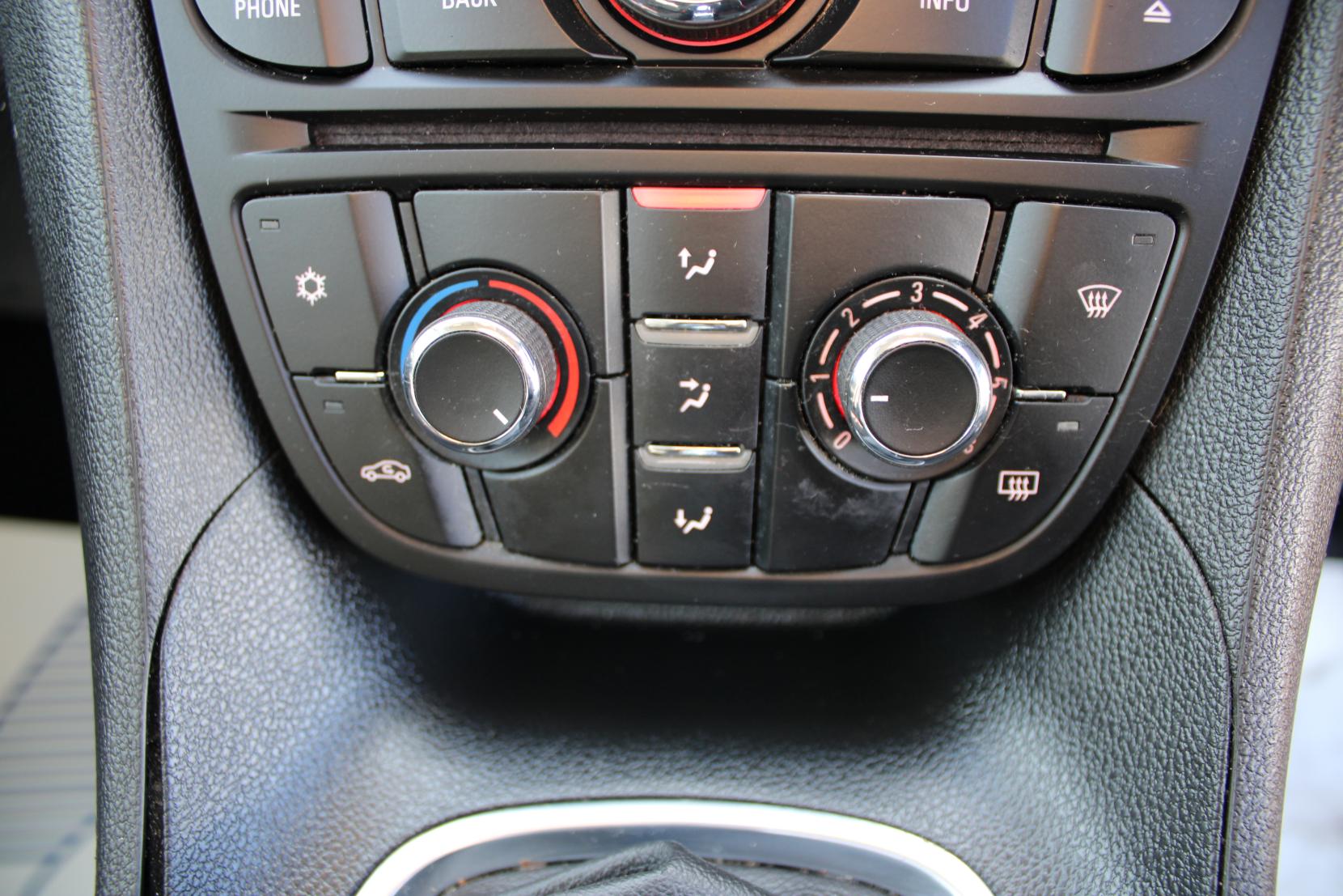 Vauxhall Meriva 1.4 16V Energy MPV 5dr Petrol Manual Euro 5 (100 ps)