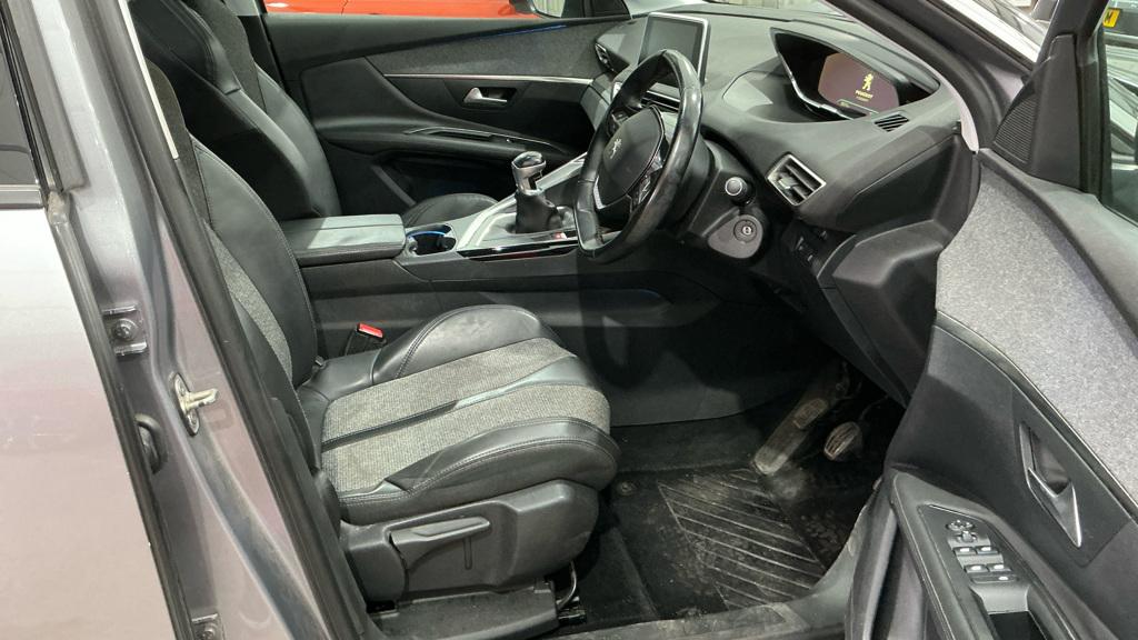 Peugeot 3008 1.6 BlueHDi Allure SUV 5dr Diesel Manual Euro 6 (s/s) (120 ps)