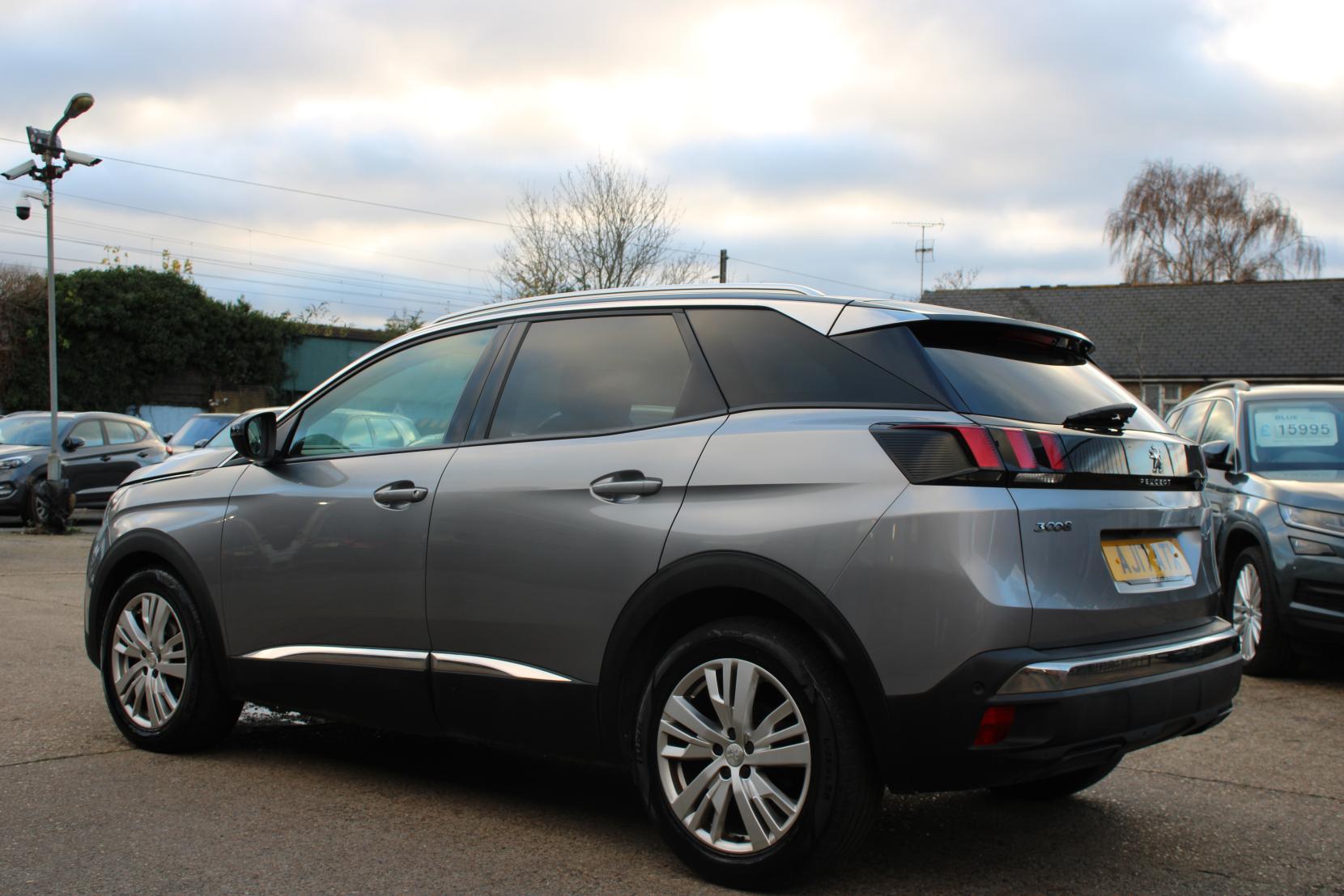 Peugeot 3008 1.6 BlueHDi Allure SUV 5dr Diesel Manual Euro 6 (s/s) (120 ps)