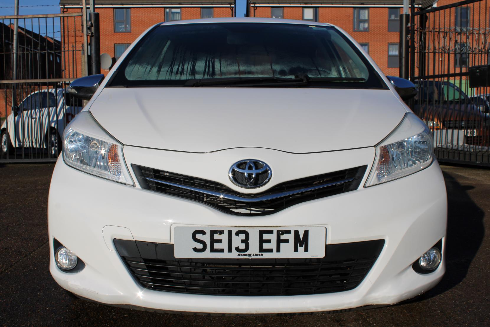 Toyota Yaris 1.33 Dual VVT-i Trend Hatchback 5dr Petrol Manual Euro 5 (99 ps)