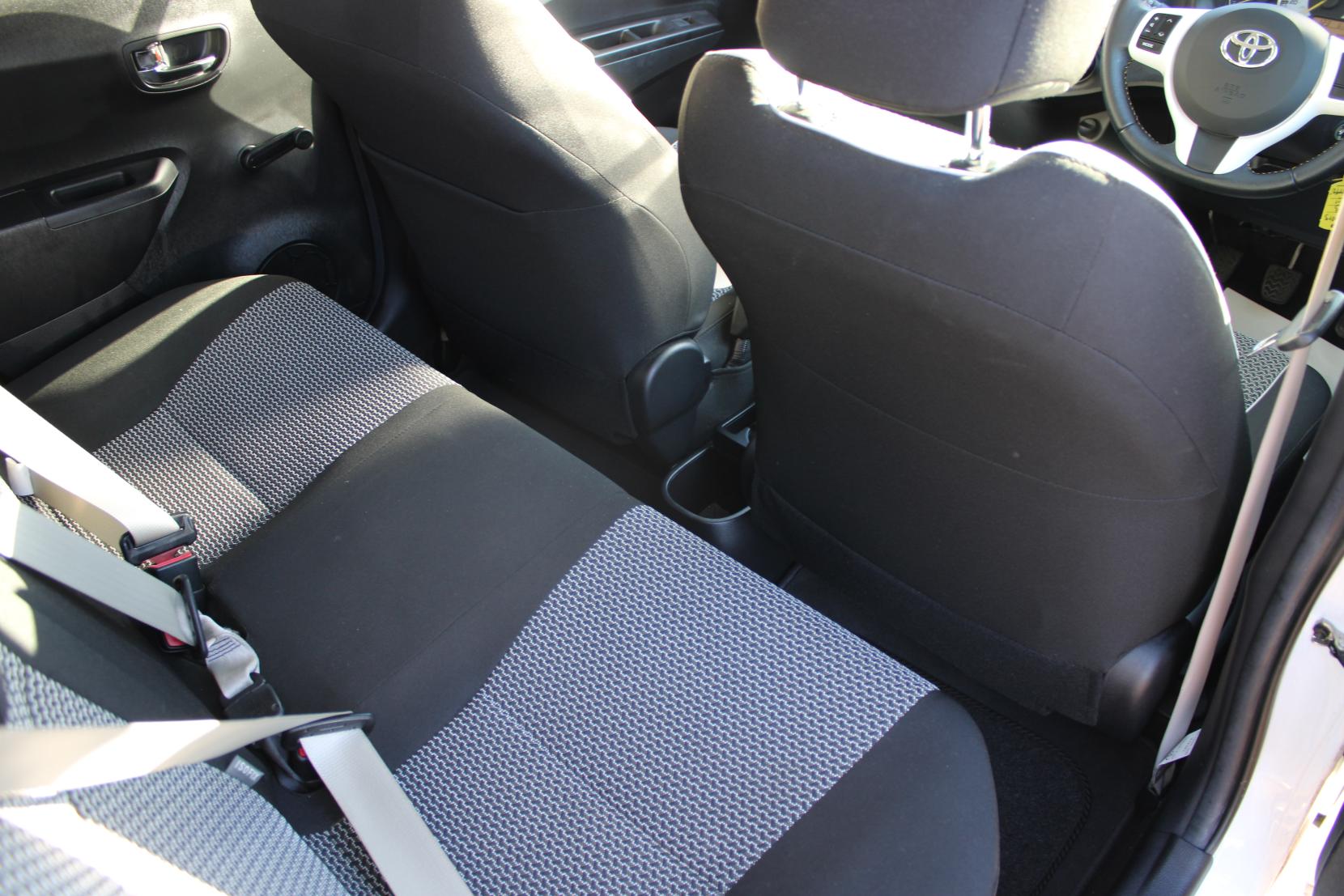 Toyota Yaris 1.33 Dual VVT-i Trend Hatchback 5dr Petrol Manual Euro 5 (99 ps)