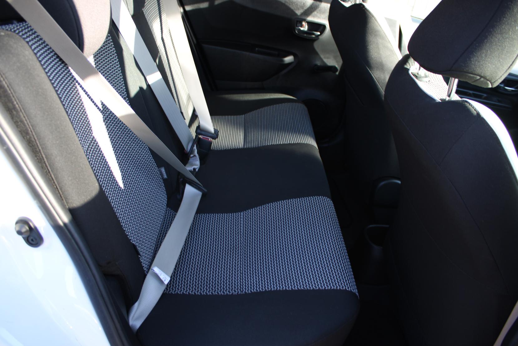 Toyota Yaris 1.33 Dual VVT-i Trend Hatchback 5dr Petrol Manual Euro 5 (99 ps)