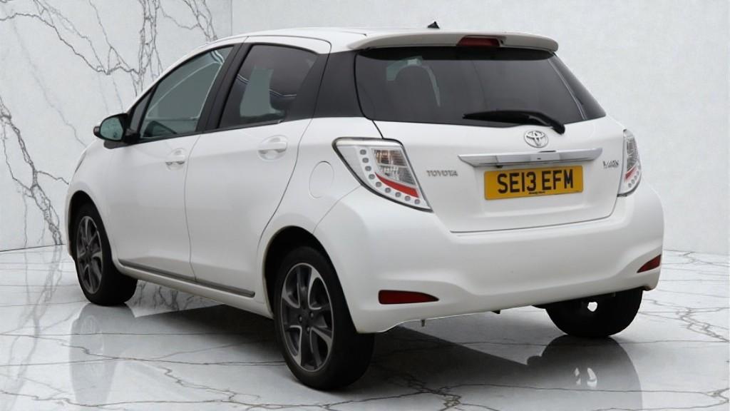 Toyota Yaris 1.33 Dual VVT-i Trend Hatchback 5dr Petrol Manual Euro 5 (99 ps)
