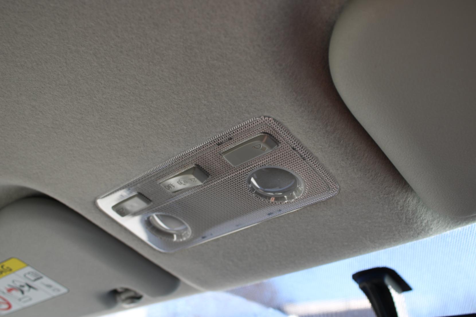 Toyota Yaris 1.33 Dual VVT-i Trend Hatchback 5dr Petrol Manual Euro 5 (99 ps)