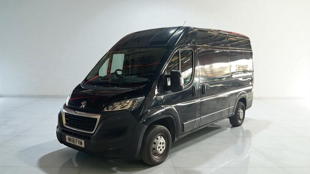 Peugeot Boxer 2.0 BlueHDi 335 Professional Panel Van 5dr Diesel Manual L2 H2 Euro 6 (130 ps)