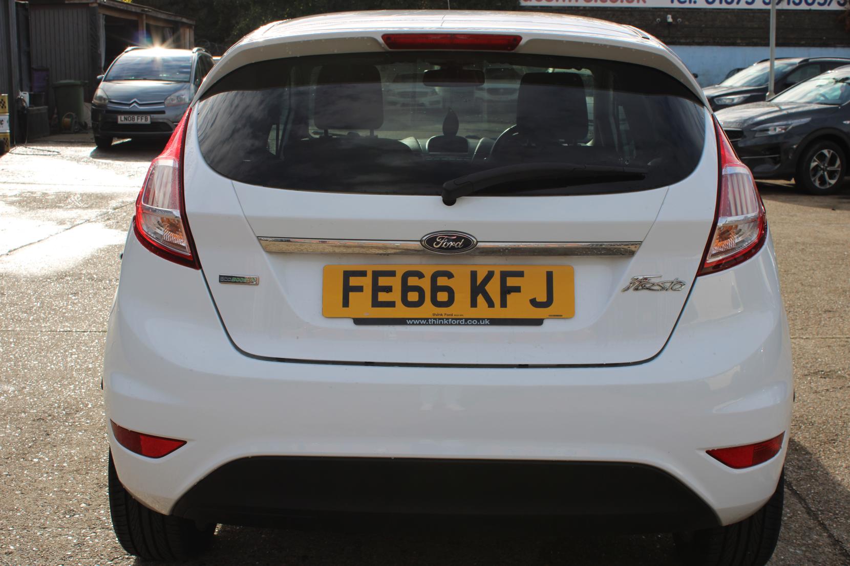 Ford Fiesta 1.0T EcoBoost Titanium Hatchback 5dr Petrol Manual Euro 6 (s/s) (100 ps)