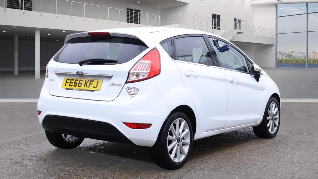 Ford Fiesta 1.0T EcoBoost Titanium Hatchback 5dr Petrol Manual Euro 6 (s/s) (100 ps)