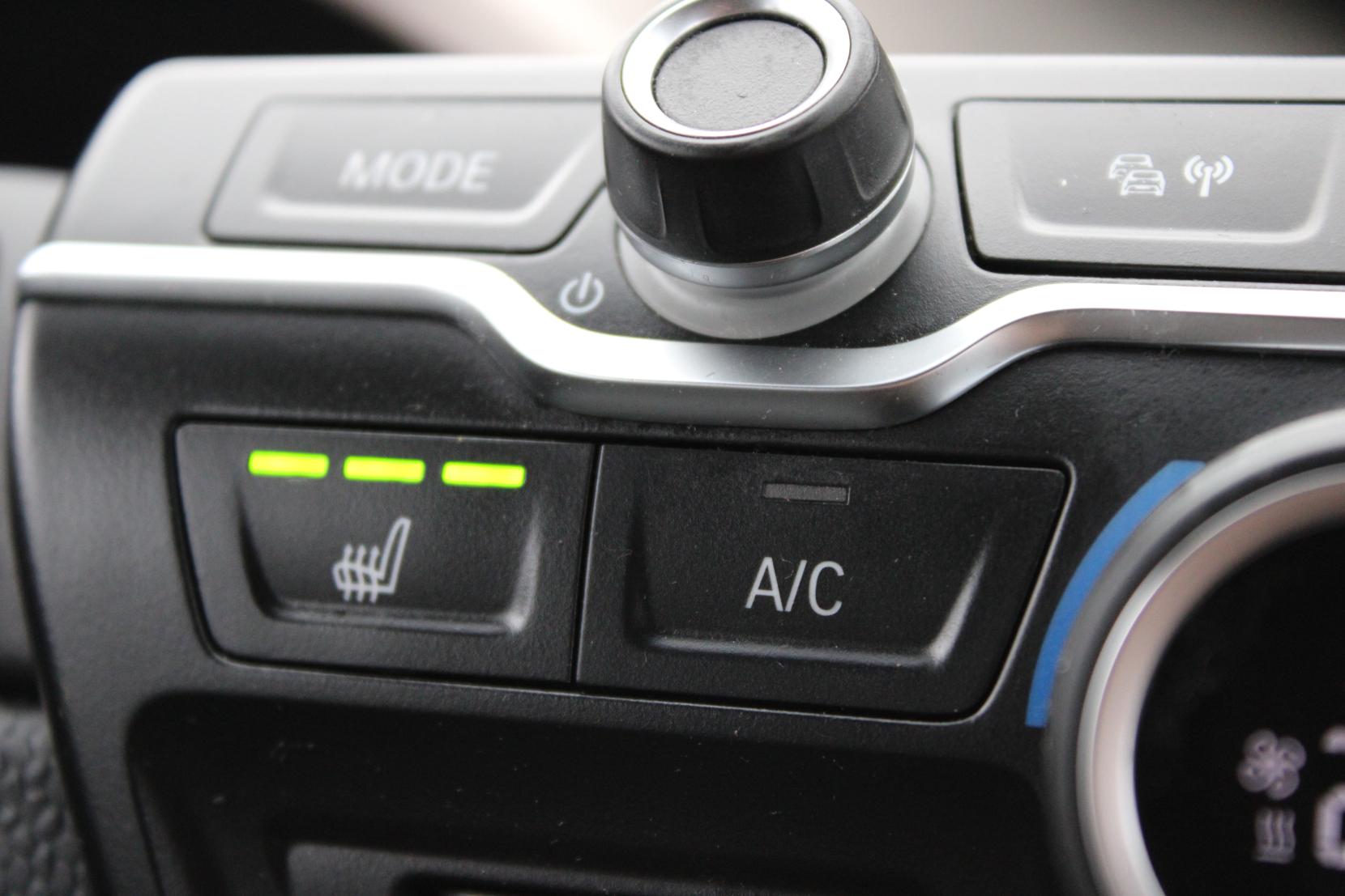 BMW i3 33kWh Hatchback 5dr Electric Auto (170 ps)