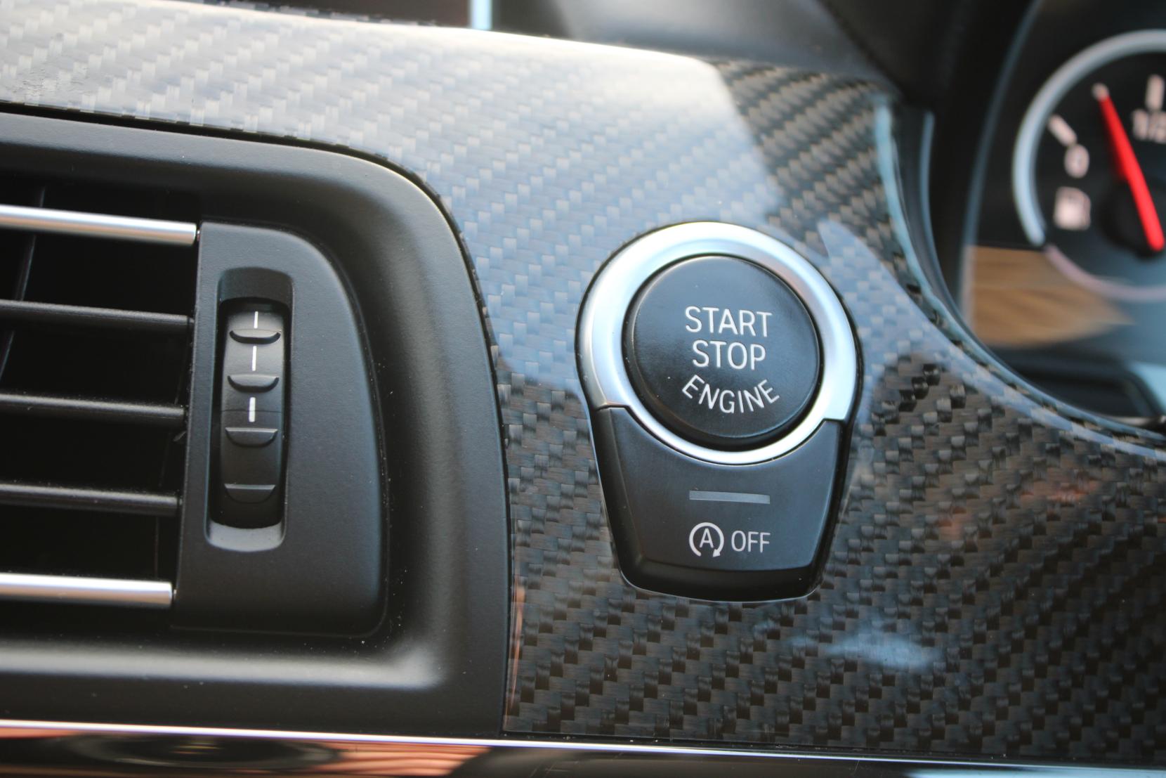 BMW M6 4.4 V8 Coupe 2dr Petrol DCT Euro 6 (s/s) (560 ps)