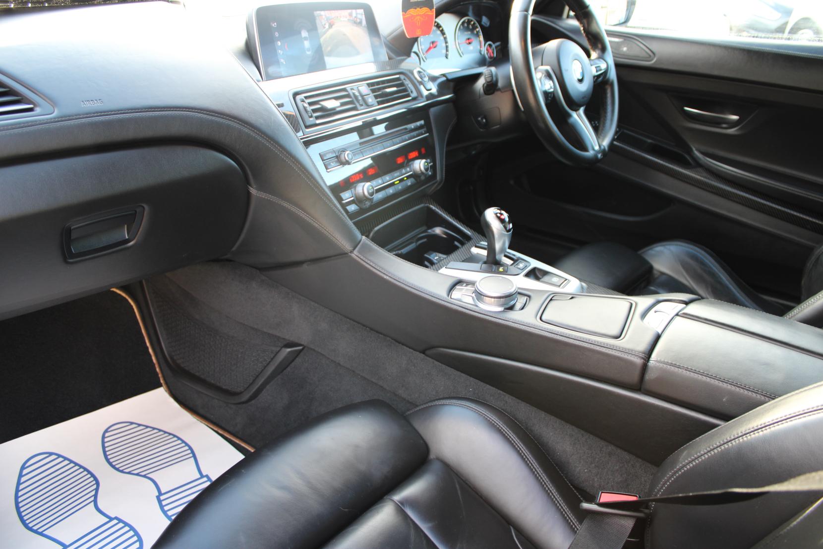 BMW M6 4.4 V8 Coupe 2dr Petrol DCT Euro 6 (s/s) (560 ps)