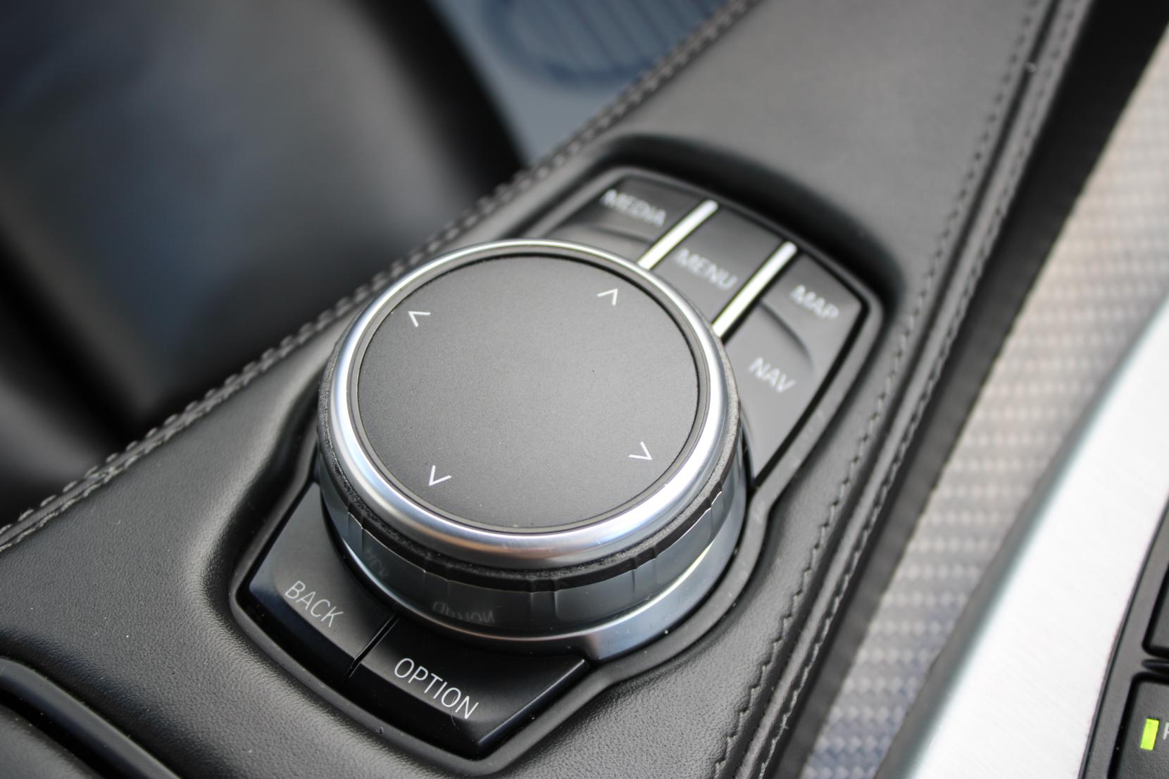 BMW M6 4.4 V8 Coupe 2dr Petrol DCT Euro 6 (s/s) (560 ps)