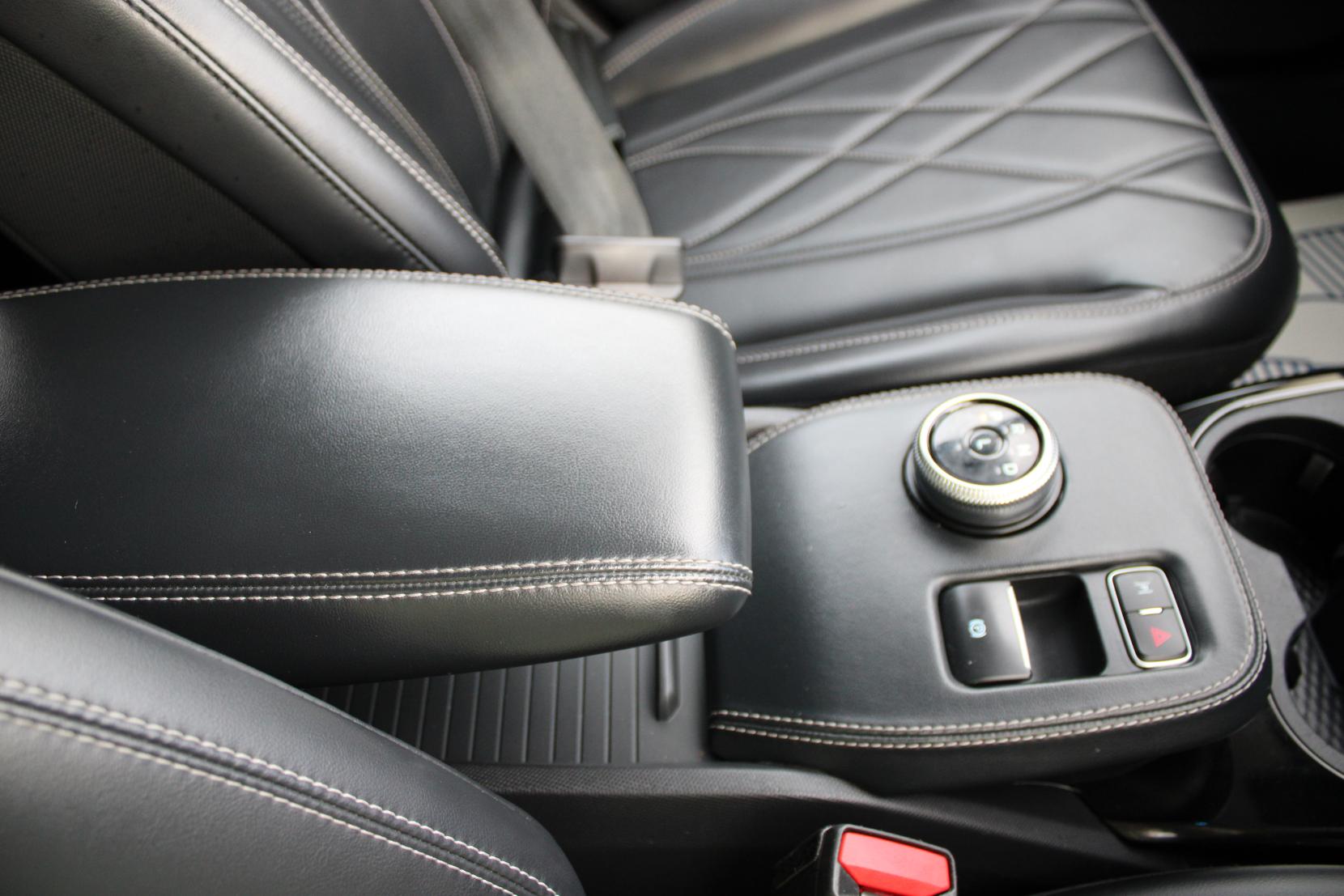 Ford Mustang Mach-E Standard Range 70kWh SUV 5dr Electric Automatic (269 ps)