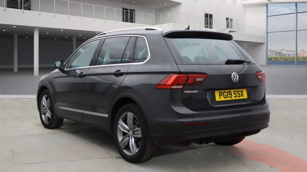 Volkswagen Tiguan 1.5 TSI EVO Match SUV 5dr Petrol DSG Euro 6 (s/s) (150 ps)