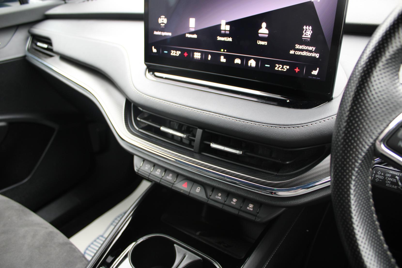 Skoda Enyaq 82kWh 80x SportLine SUV 5dr Electric Auto 4WD (DC125kW) (265 ps)