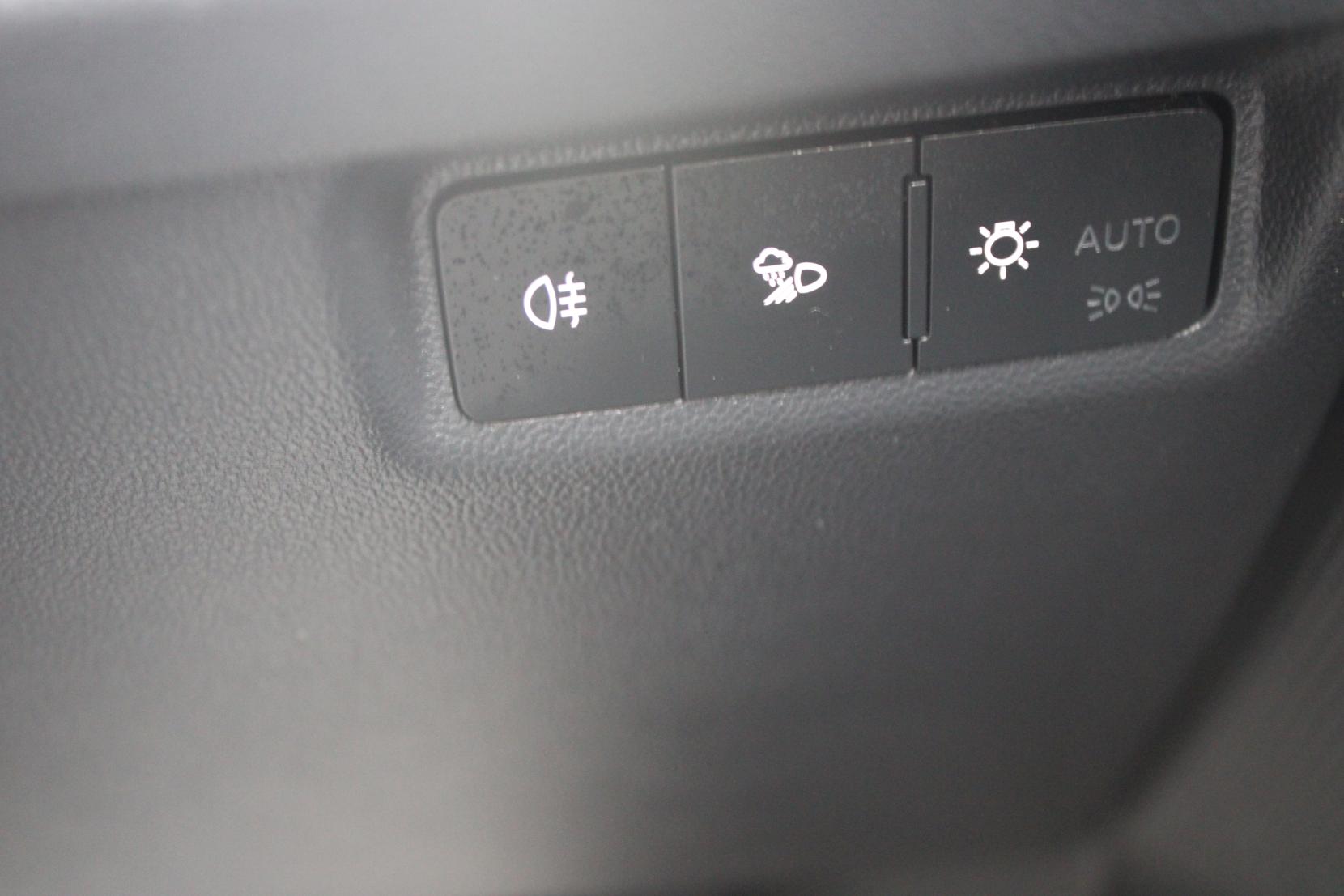 Skoda Enyaq 82kWh 80x SportLine SUV 5dr Electric Auto 4WD (DC125kW) (265 ps)