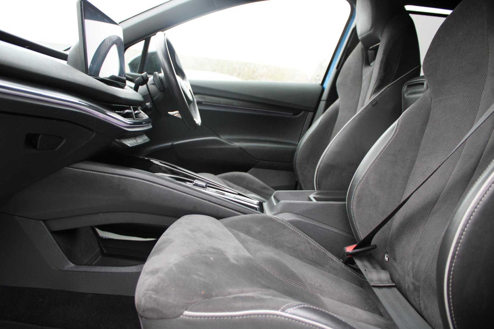 Skoda Enyaq 82kWh 80x SportLine SUV 5dr Electric Auto 4WD (DC125kW) (265 ps)