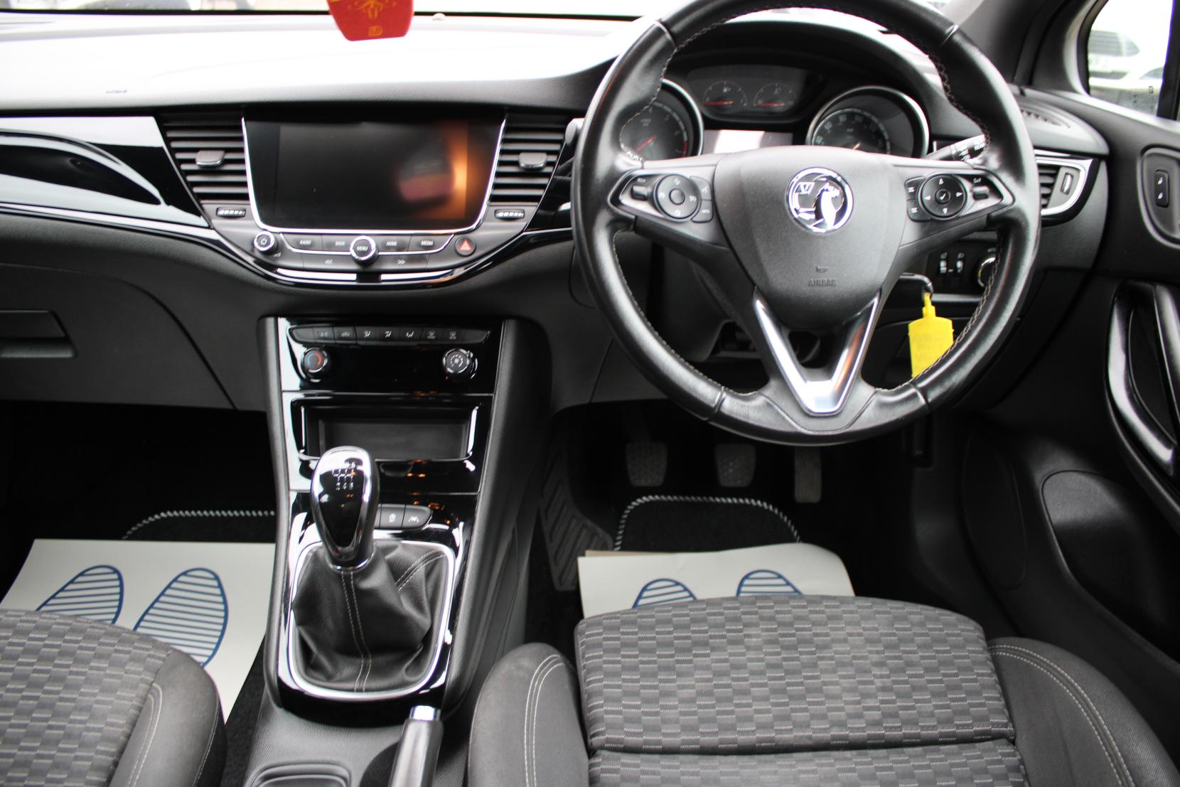 Vauxhall Astra 1.6i Turbo GPF SRi VX Line Nav Hatchback 5dr Petrol Manual Euro 6 (s/s) (200 ps)