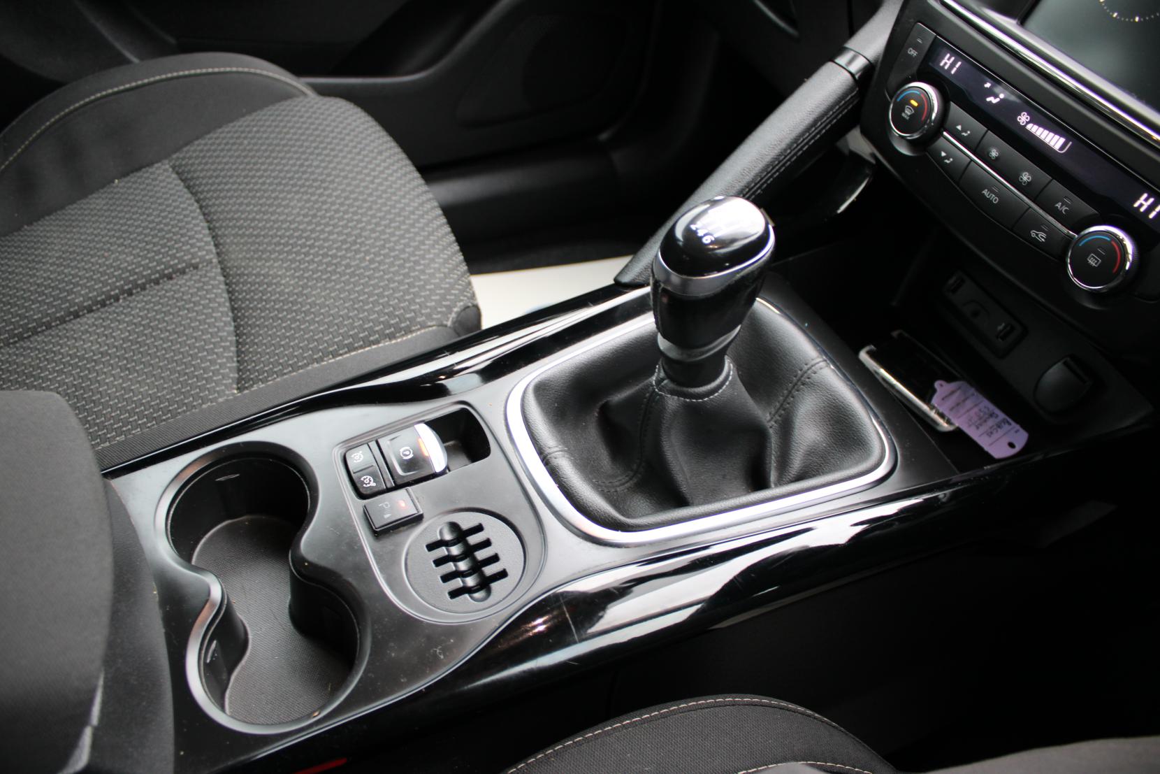 Renault Kadjar 1.2 TCe Dynamique Nav SUV 5dr Petrol Manual Euro 6 (s/s) (130 ps)