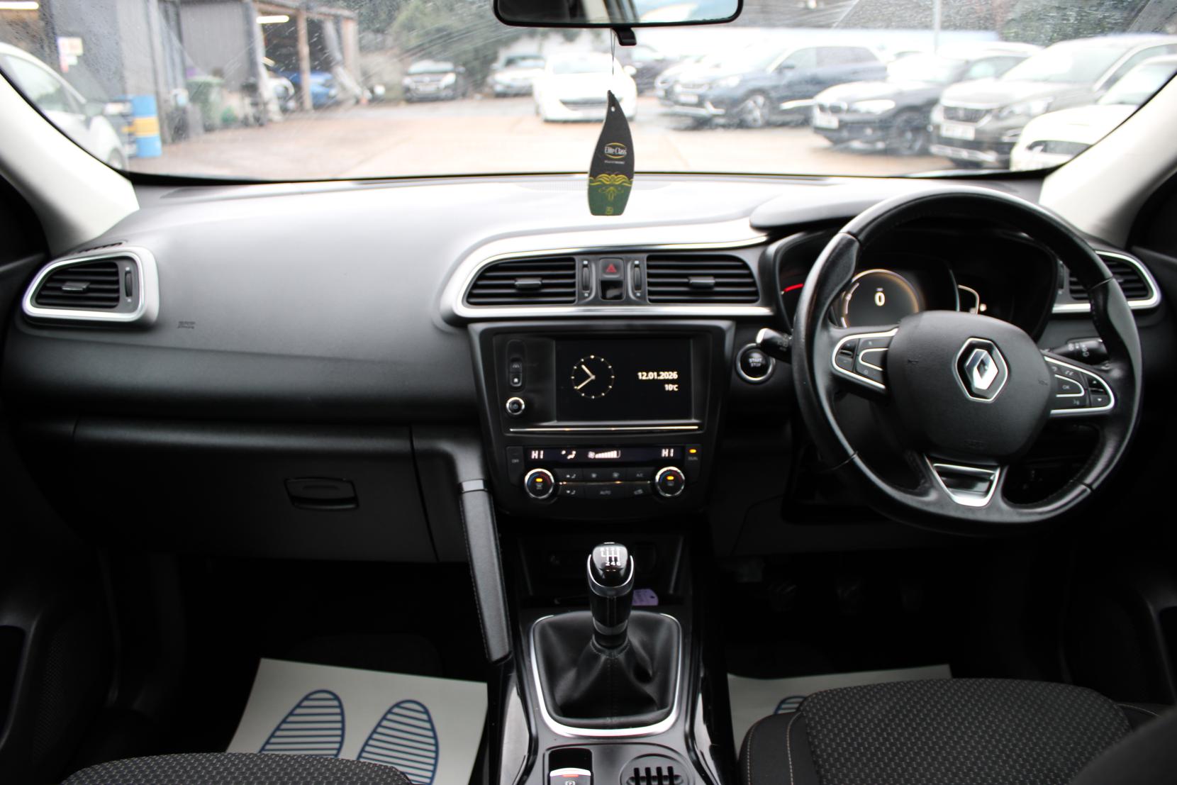 Renault Kadjar 1.2 TCe Dynamique Nav SUV 5dr Petrol Manual Euro 6 (s/s) (130 ps)